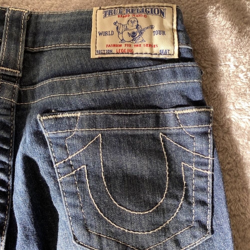 NWT True Religion "Legging" Low-Waisted Jeans